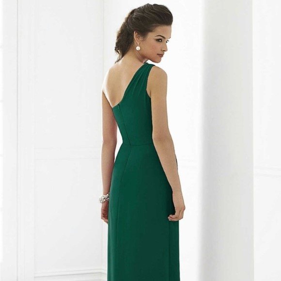 After Six Bridesmaid Dress- Style 6646, Asymmetric. BLACK, SZ 2 - Picture 2 of 2